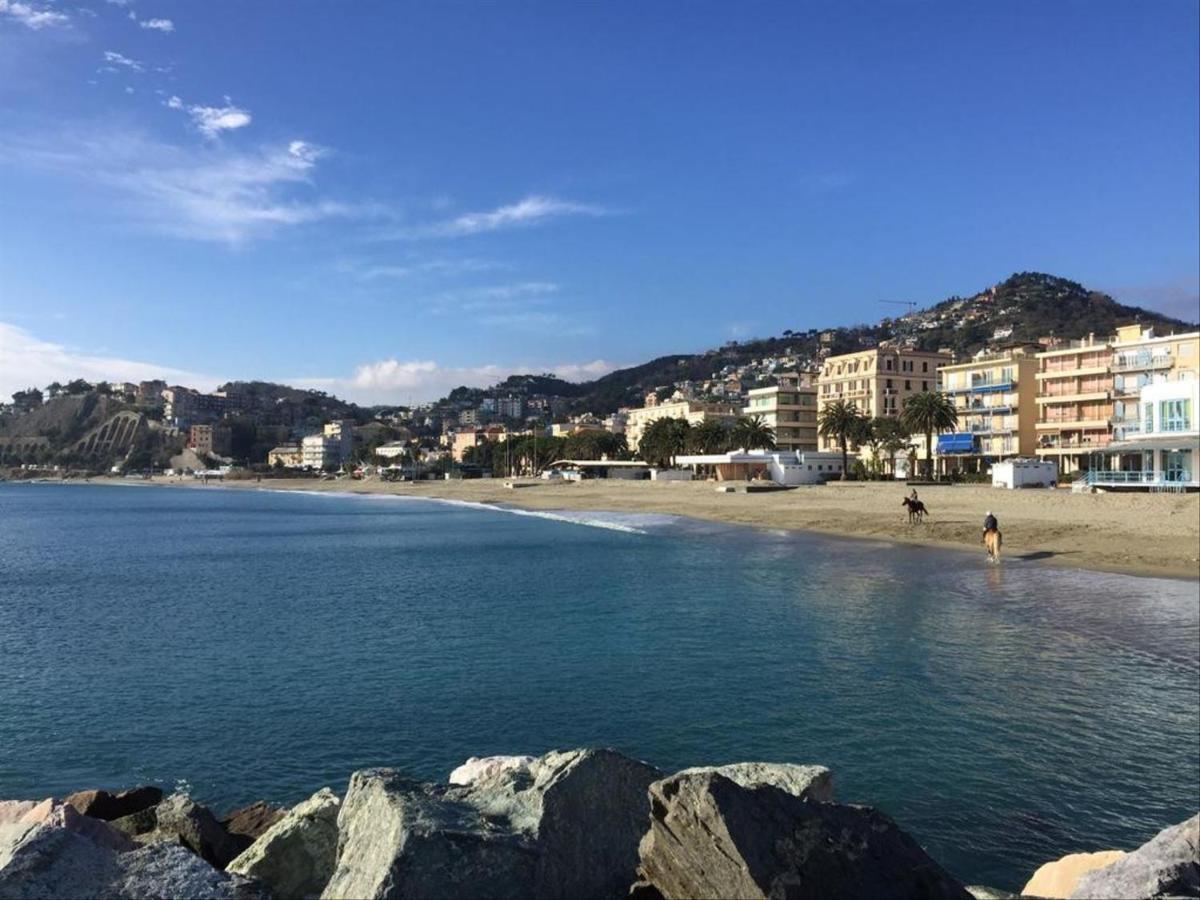 דירות אלביסולה מרינה Le Finestre Sul Mare מראה חיצוני תמונה